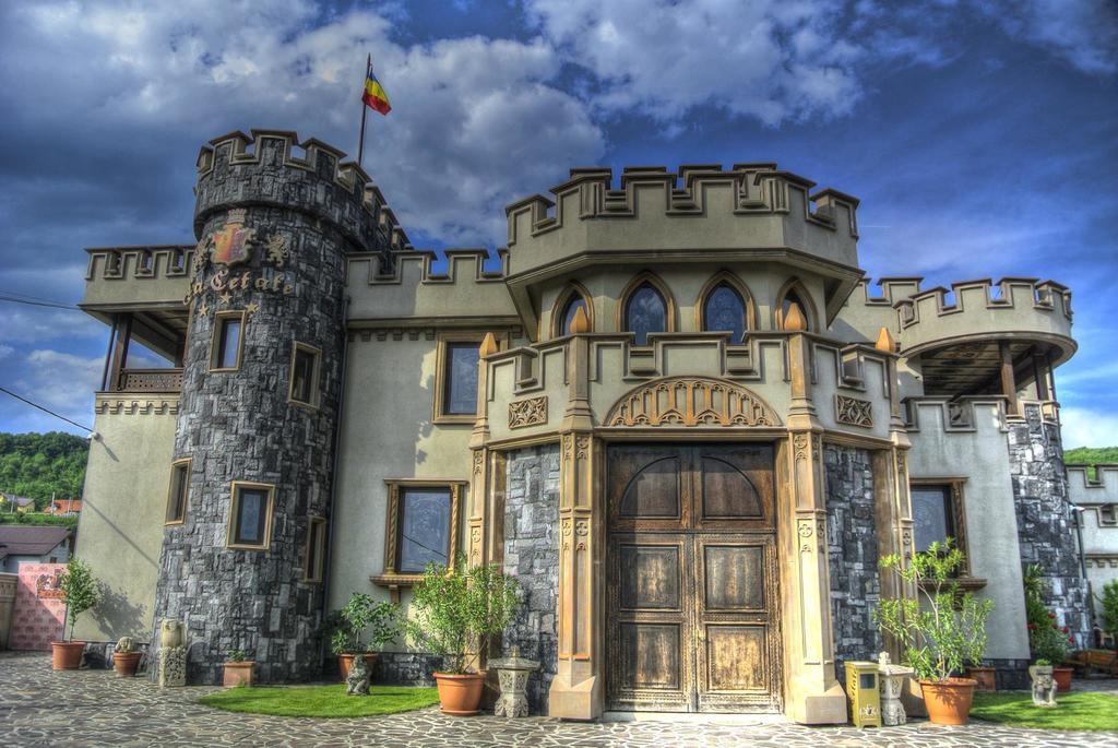Hotel Lacetate Πιτέστι Εξωτερικό φωτογραφία