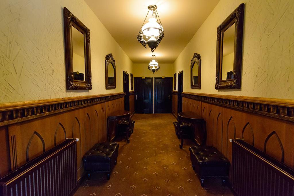 Hotel Lacetate Πιτέστι Εξωτερικό φωτογραφία